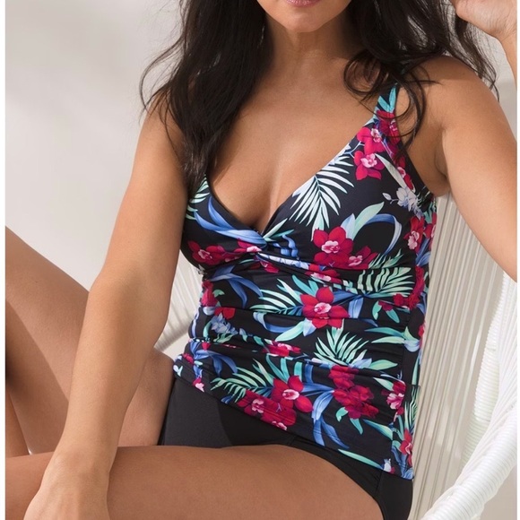 Tommy Bahama Other - Tommy Bahama Midnight Orchid OTS UW Tankini